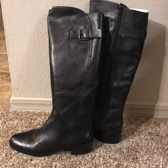 New Arturo Chiang tall black boot 8.5 - Picture 2 of 6